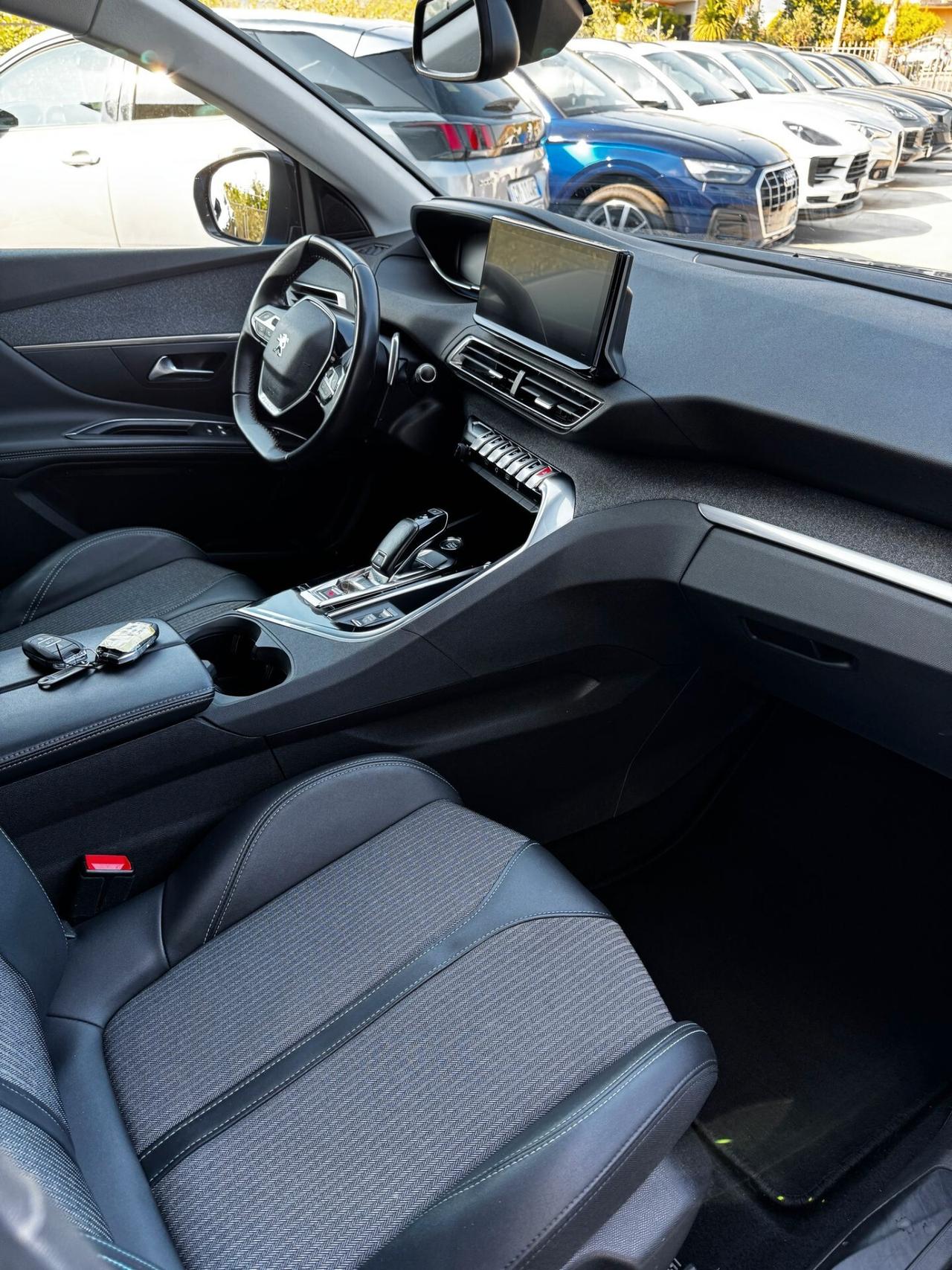 Peugeot 3008 BlueHDi 130 S&S Allure Pack