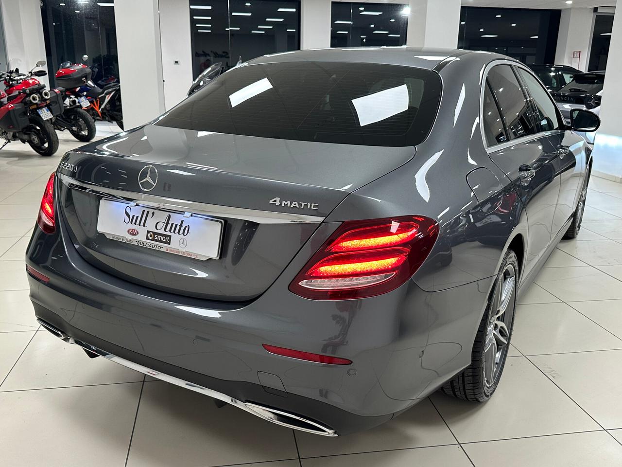 Mercedes-benz E 220 d 4Matic 194 Cv Premium - 2020