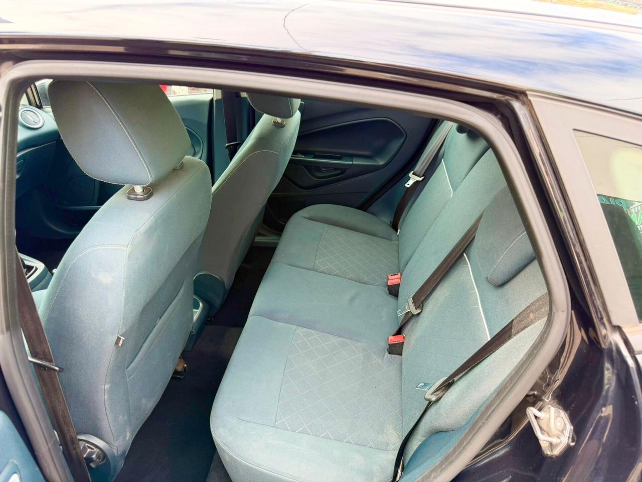 Ford Fiesta 1.4 TDCi DIESEL 70CV 5 porte - Anno 11/2012 - NEOPATENTATO