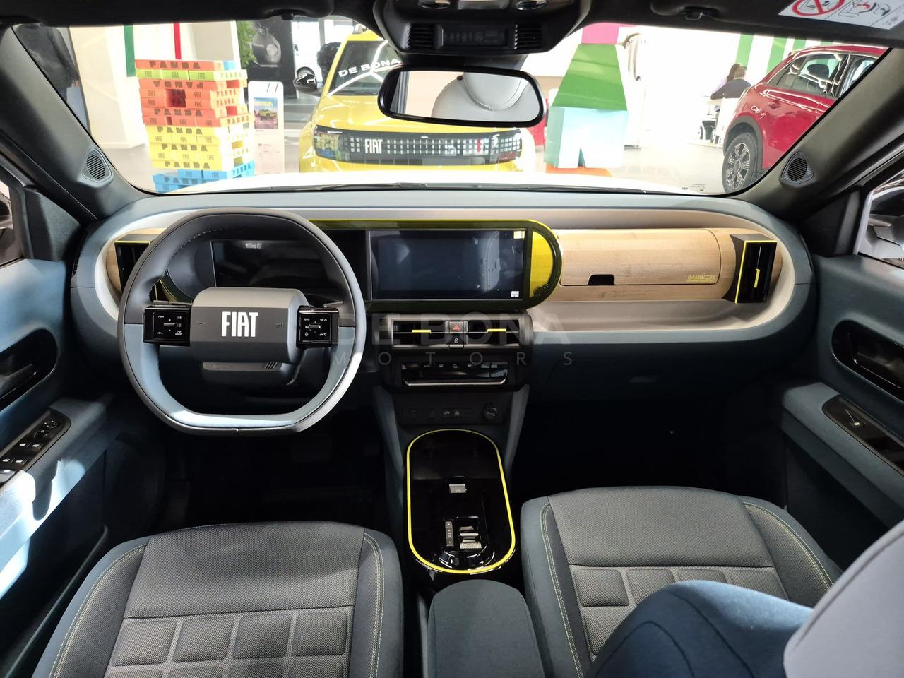 Fiat Grande Panda 1.2 hybrid la prima 110cv edct