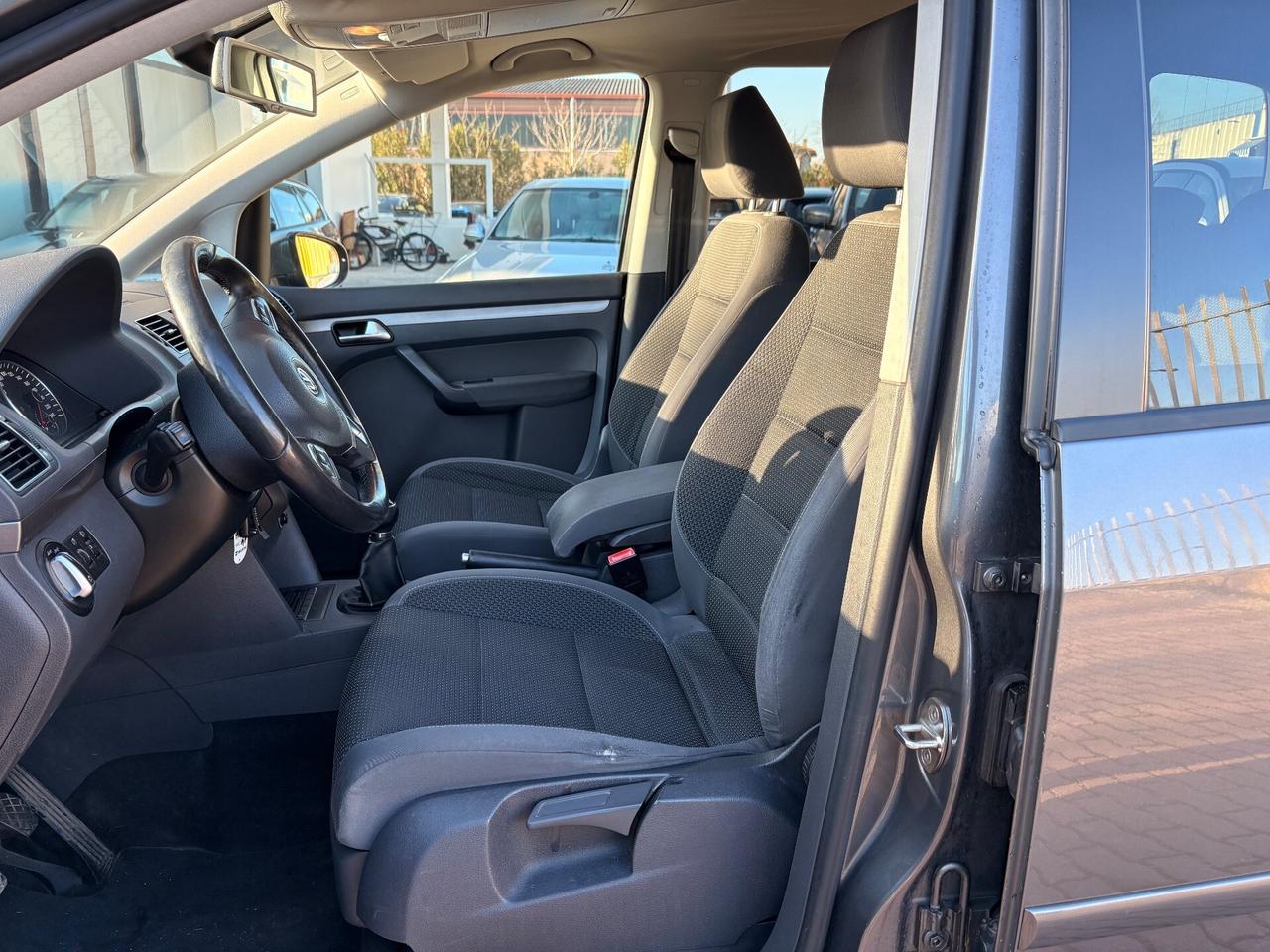 Volkswagen Touran Business 1.6 TDI Comfortline