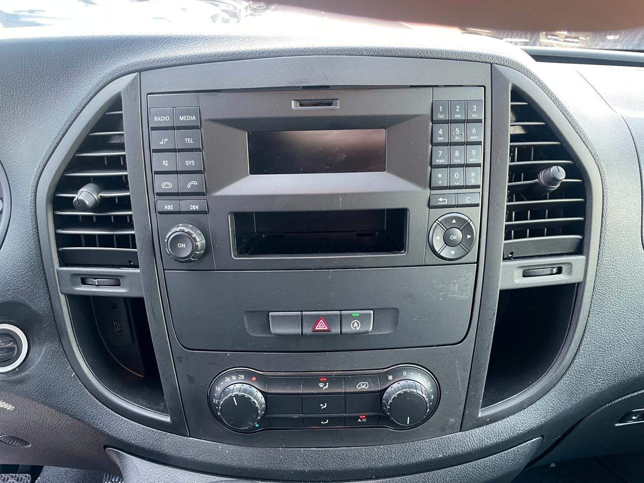 MERCEDES Vito 114 cdi compact fwd my19