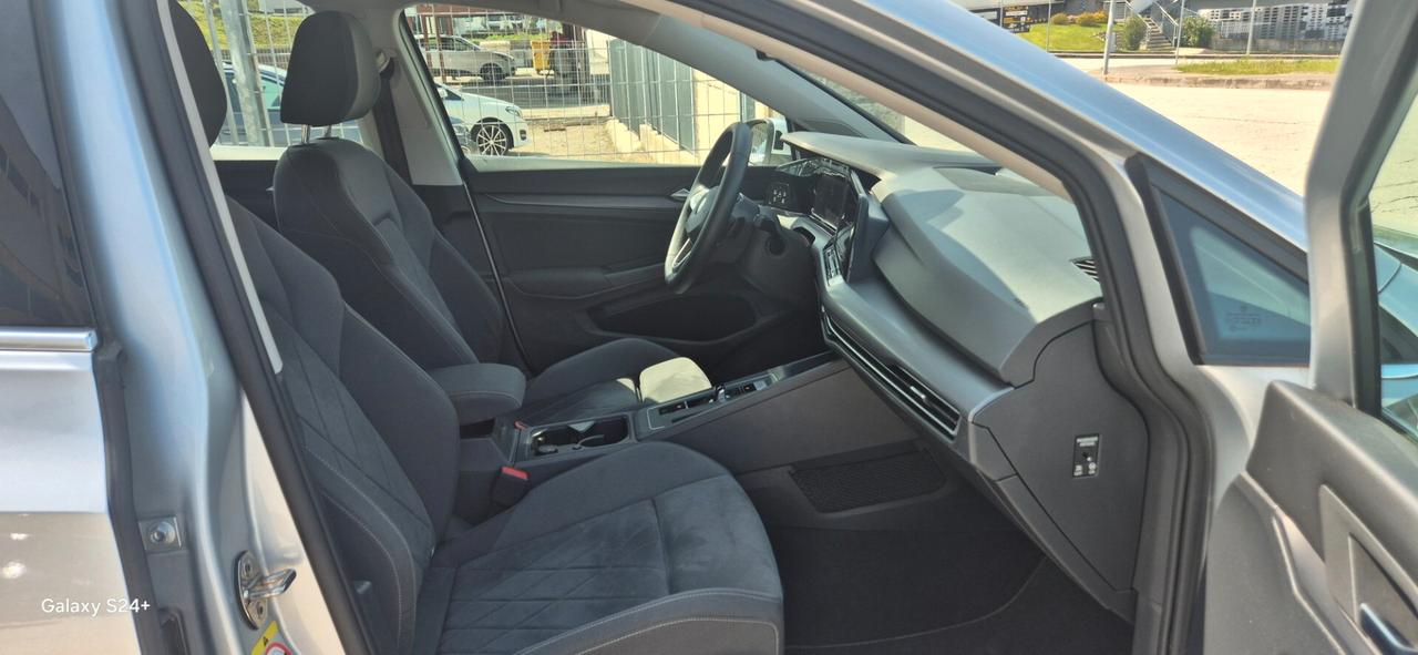 Volkswagen Golf 1.5 TGI DSG Style NEOPATENTATI