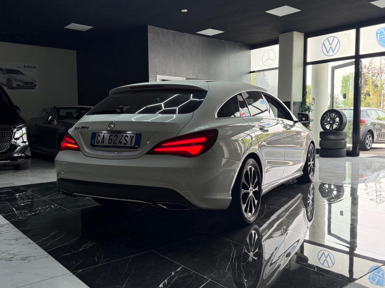 Mercedes-benz CLA 200 d S.W. Automatic Premium