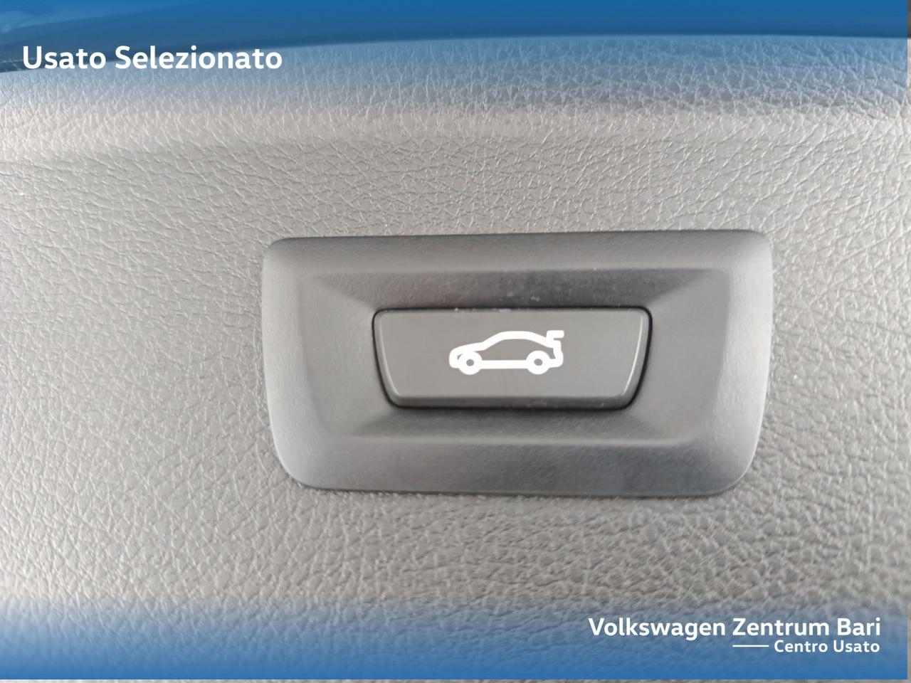 BMW Serie 2 218d active tourer xdrive luxury auto