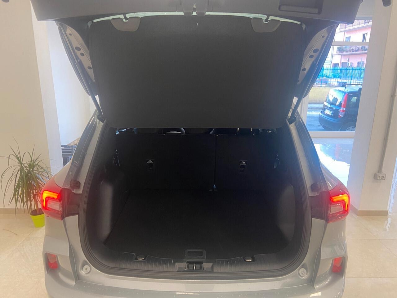 Ford Kuga 2.5 Full Hybrid 180 CV CVT 2WD ST-Line