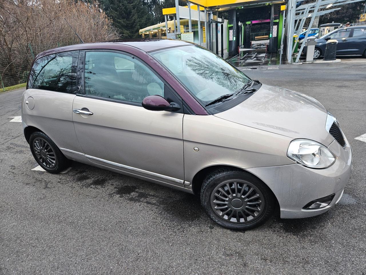 Lancia Ypsilon 1.2 Argento benzina euro 4