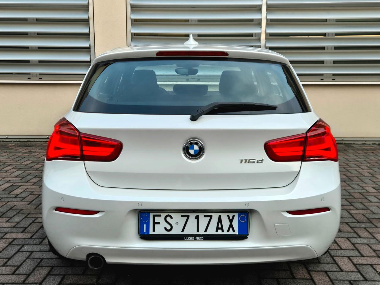 Bmw 116 116d 5p. Advantage