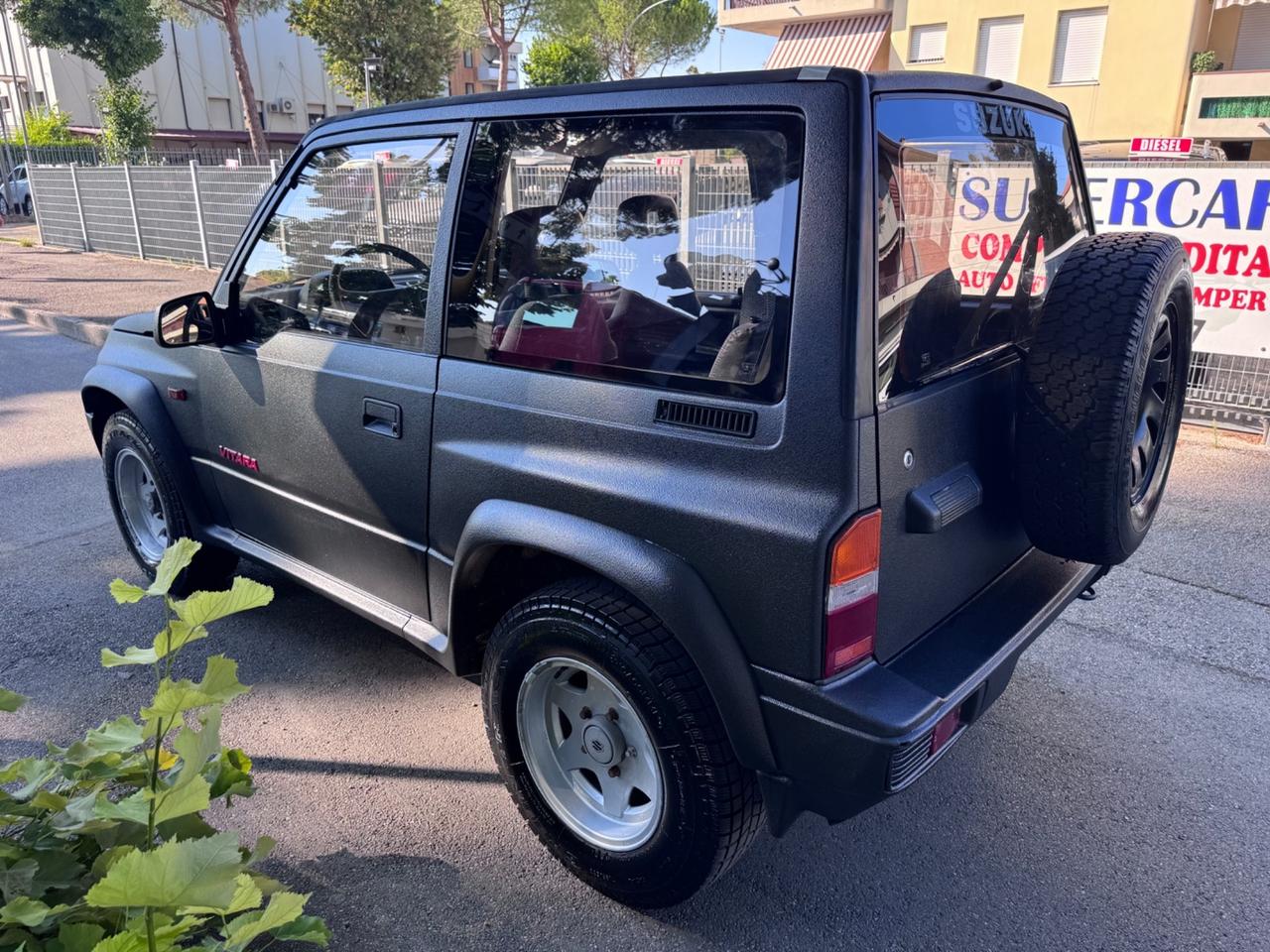Suzuki Vitara 4X4 1.6 benzina automatica garanzia 12 m