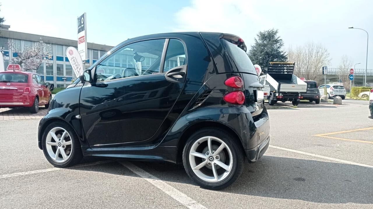 Smart ForTwo 1000 52 kW MHD coupé pulse