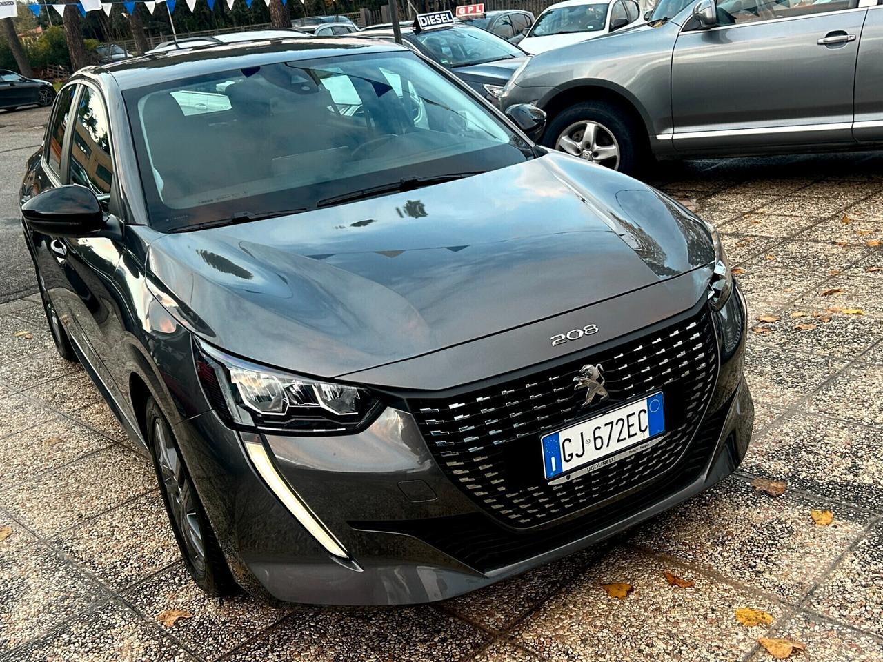 "X NEOPATENT." Peugeot 208 PureTech 5 porte Allure