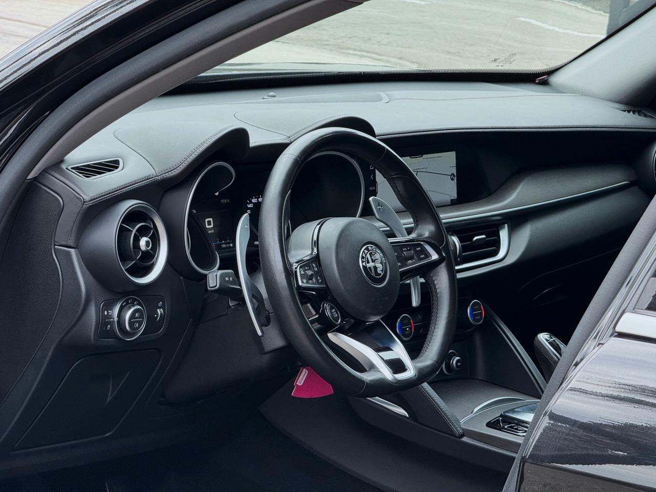 Alfa Romeo Stelvio 2.2 Turbo Diesel Ti 160CV TETTO