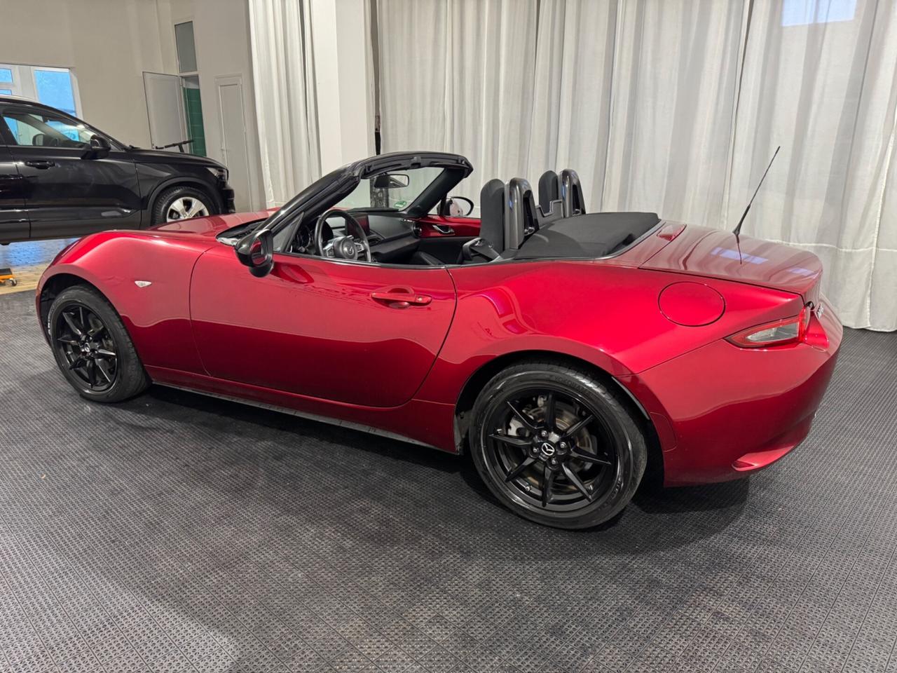 Mazda MX-5 1.5L Skyactiv-G Exceed