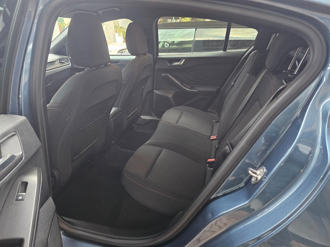 Ford Focus 1.5 EcoBlue 120 CV automatico 5p. ST-Line