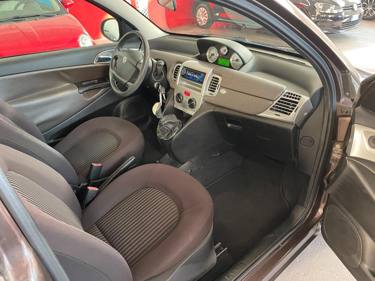 Lancia Ypsilon 1.2 OK NEOPATENTATI