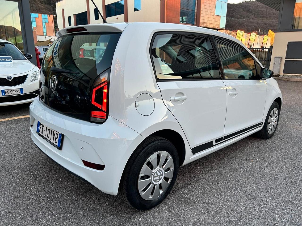 Volkswagen up! 1.0 5p. 60CV move up! *OK NEOPATENTATI*