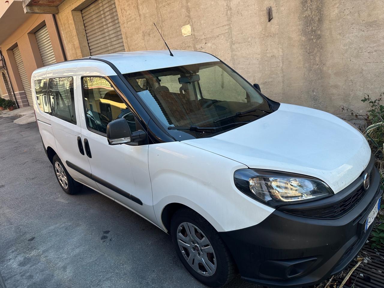 Doblo 1.6 multijet autocarro 5 posti