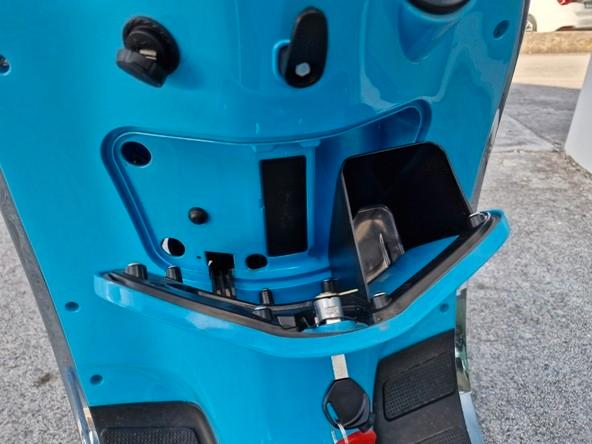 ETRIKO SK3 CATEGORIA L1 PREMIUM (2 BATTERIE) SCOOTER ELETTRICO