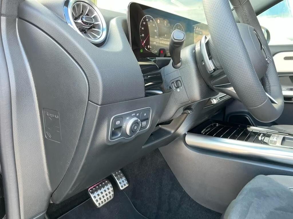 Mercedes-benz GLA 180 Automatic AMG Line Premium 360