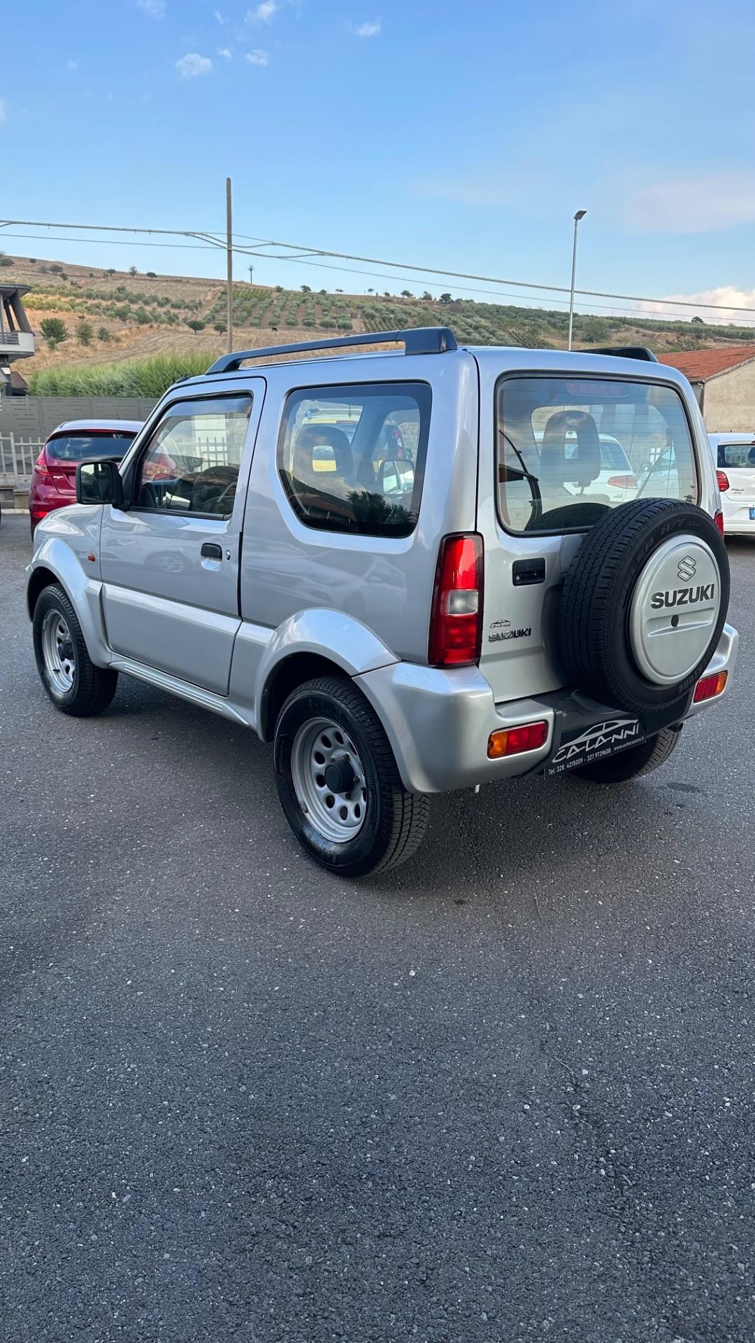 Suzuki Jimny 1.3i 16V cat 4WD JLX Special