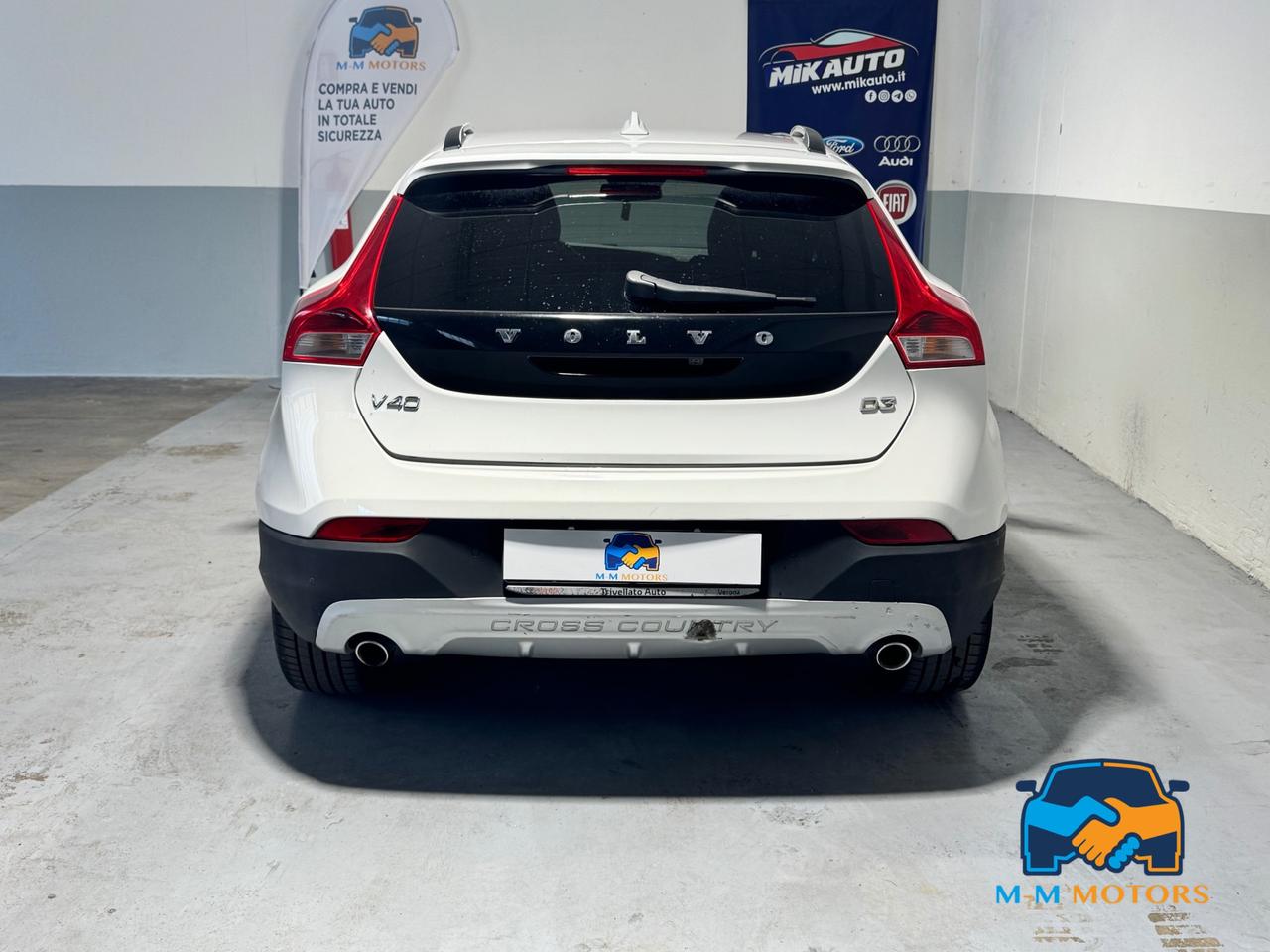 Volvo V40 Cross Country 2.0 d3 Summum s/b-xeno geartronic