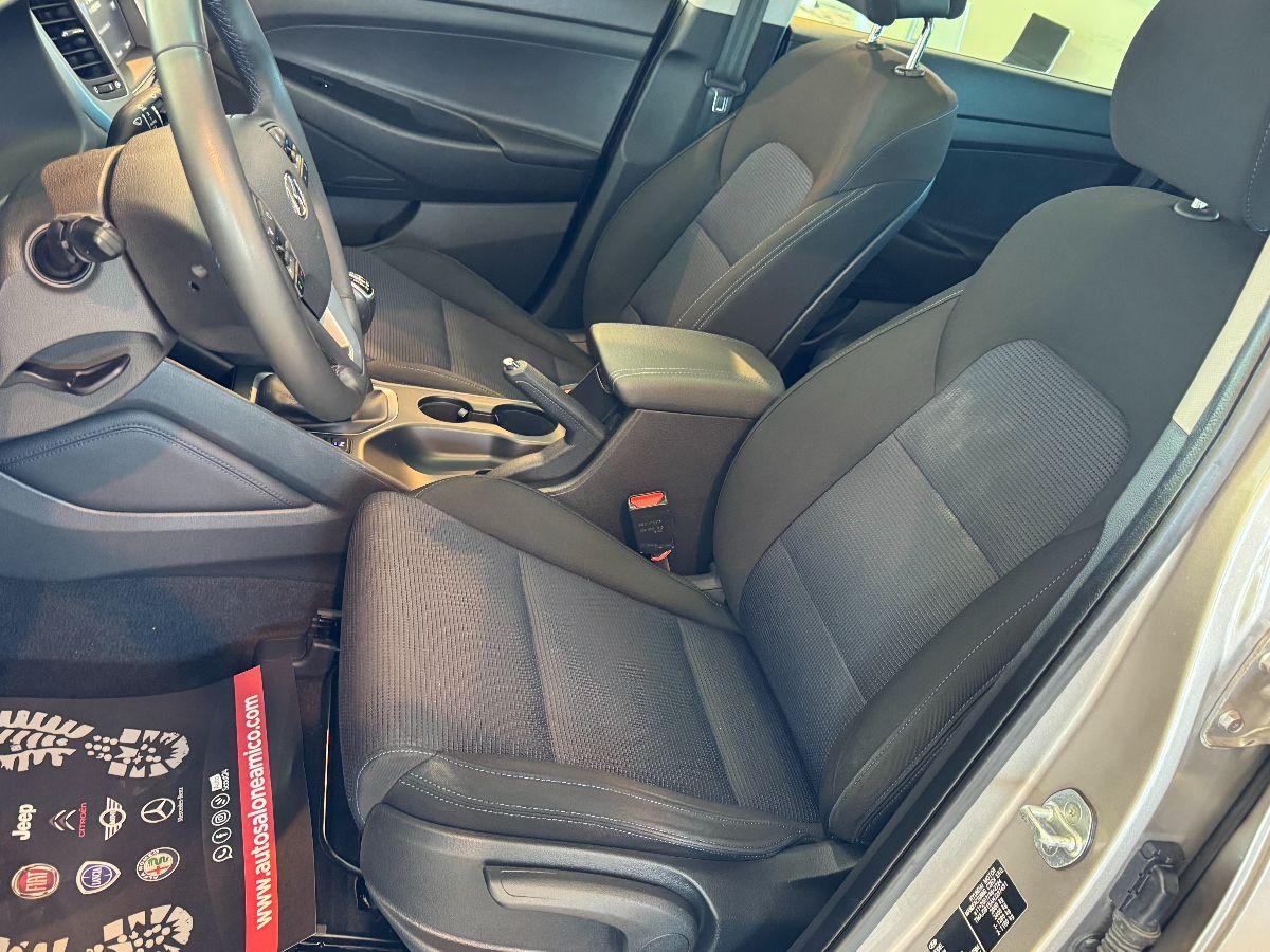 HYUNDAI Tucson 1.7 CRDi XPossible Tetto Cerchi 19