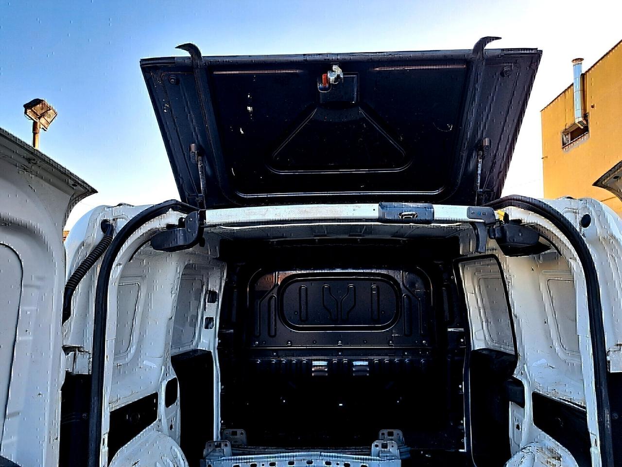 DOBLÒ 1.6 MJT 105CV LAMIERATO