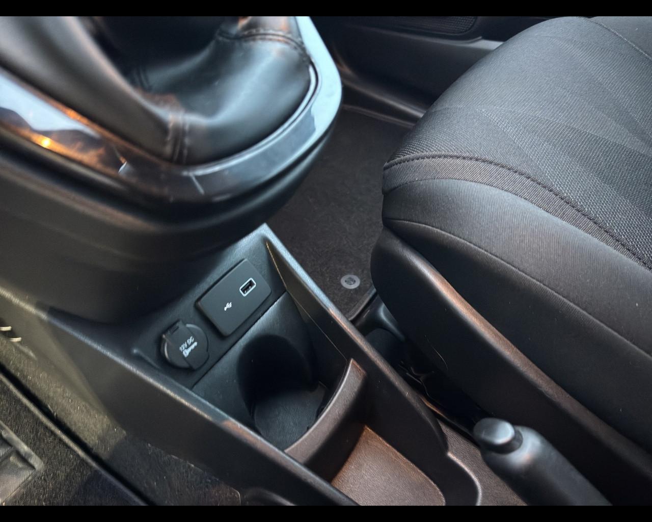 LANCIA Ypsilon 3ª serie - Ypsilon 1.0 FireFly 5 porte S&S Hybrid Ecochic Gold