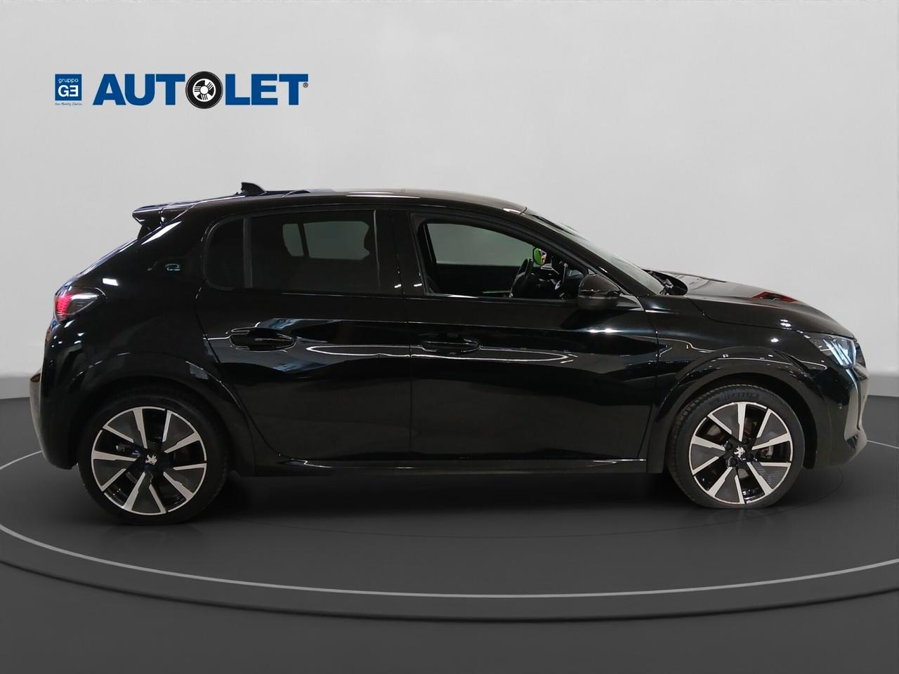 Peugeot 208 motore elettrico 136 CV 5 porte GT Pack