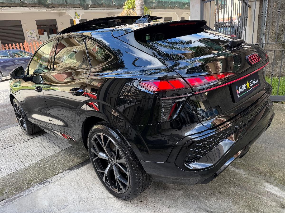 New Audi Q3 Sportback 35TDI S-line Identity Black 150CV