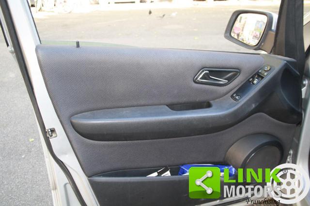 MERCEDES-BENZ A 180 CDI Elegance
