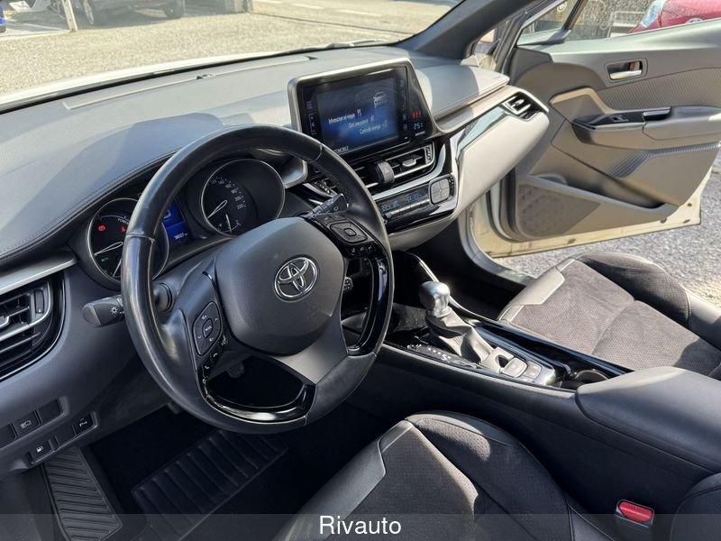 Toyota C-HR C-HR 1.8 Hybrid E-CVT Dynamic
