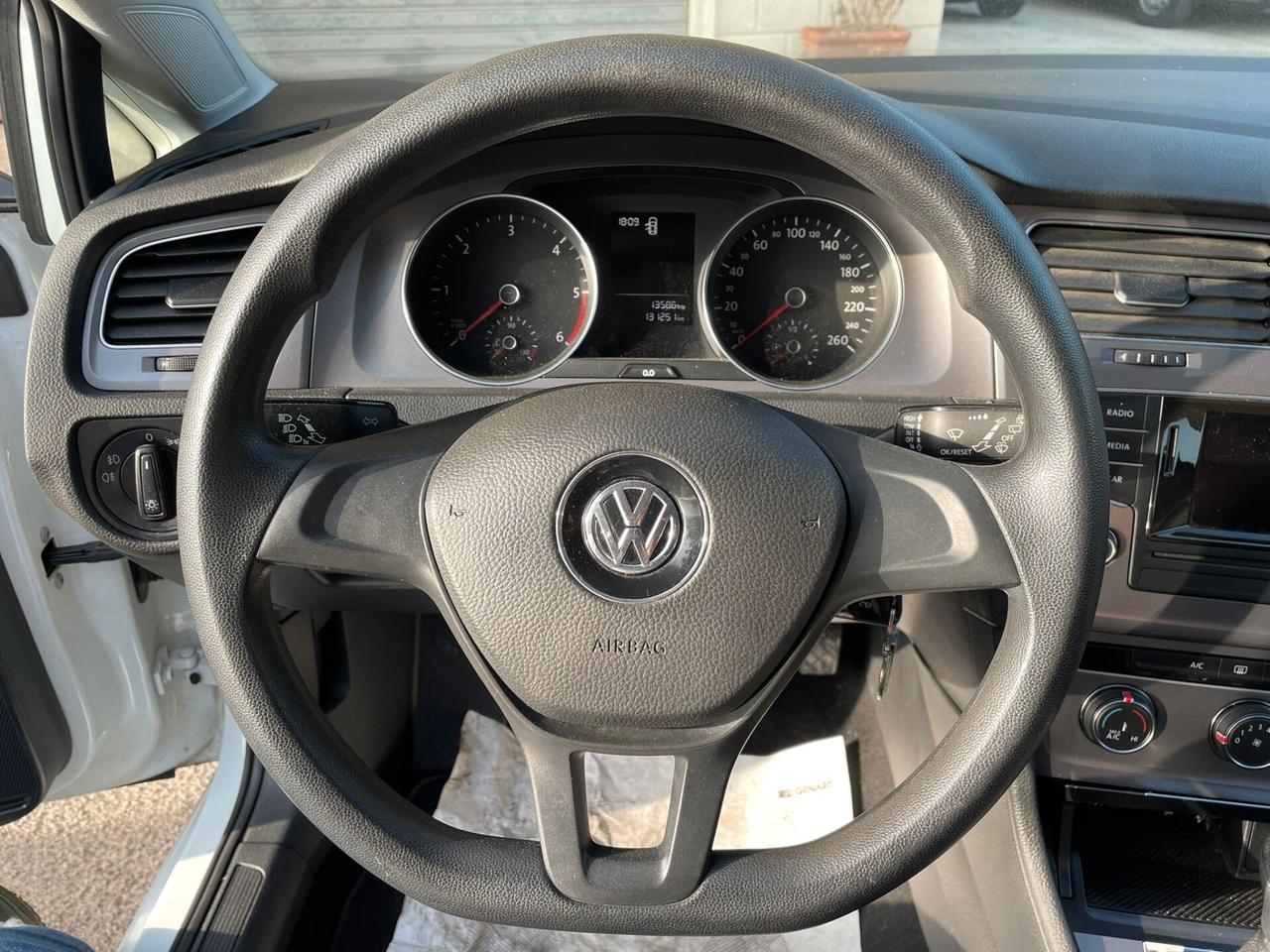 Volkswagen Golf 1.6 TDI Blue Technology