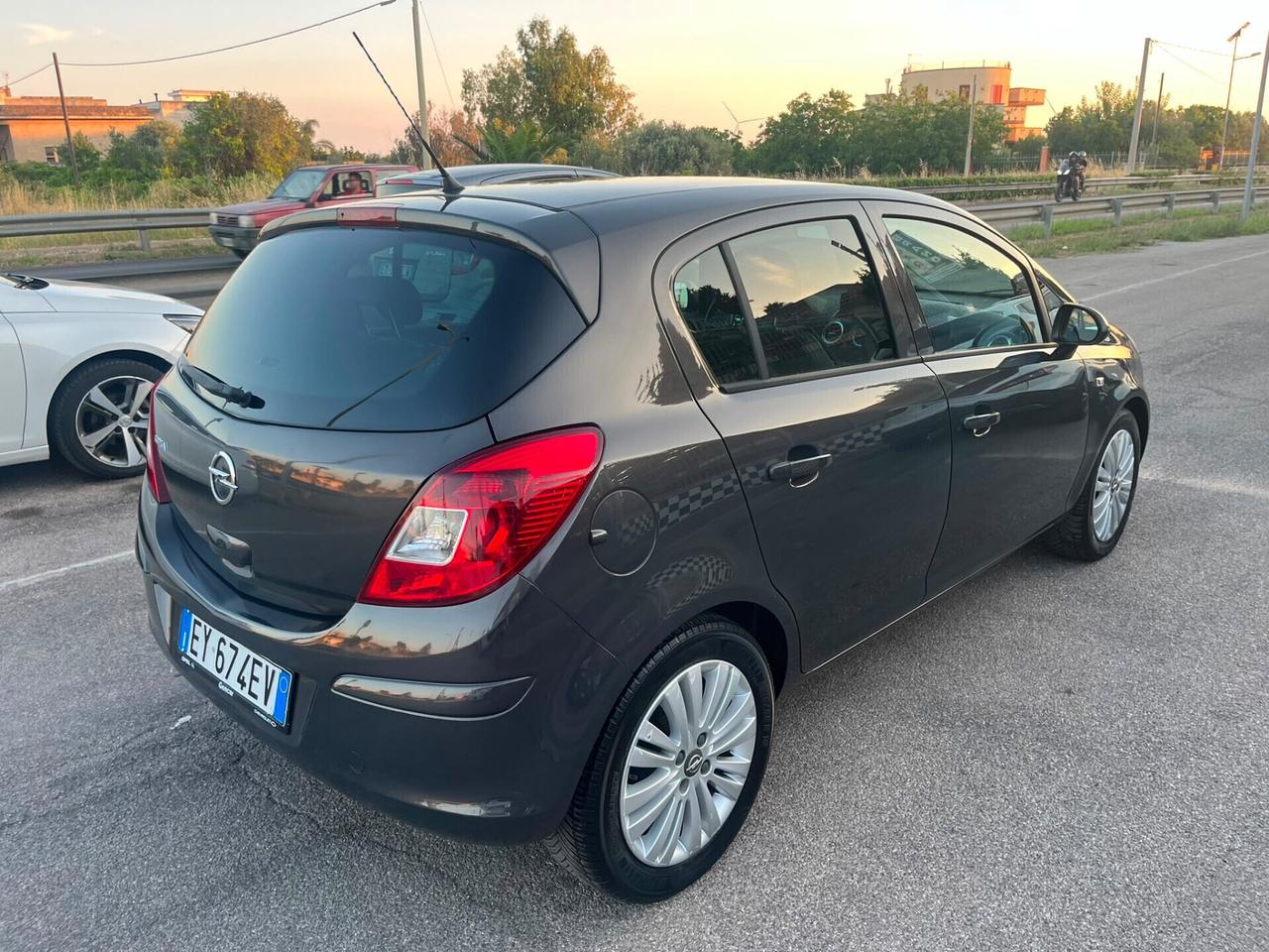 Opel Corsa 1.2 5 porte GPL-TECH Edition 2015