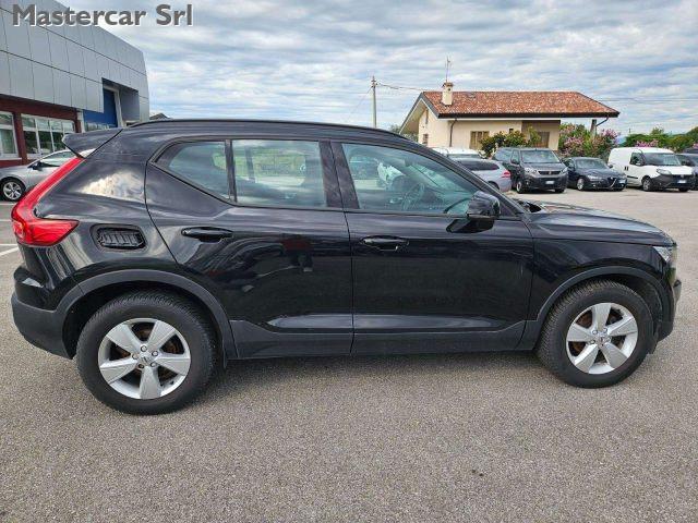 VOLVO XC40 XC40 2.0 d3 - FZ097JJ