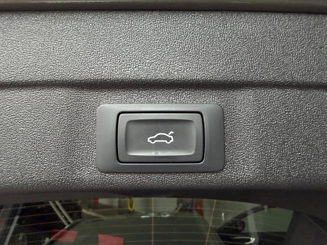 Audi A5 Avant TDI 150 kW mHEV+ S tronic Business Advanced