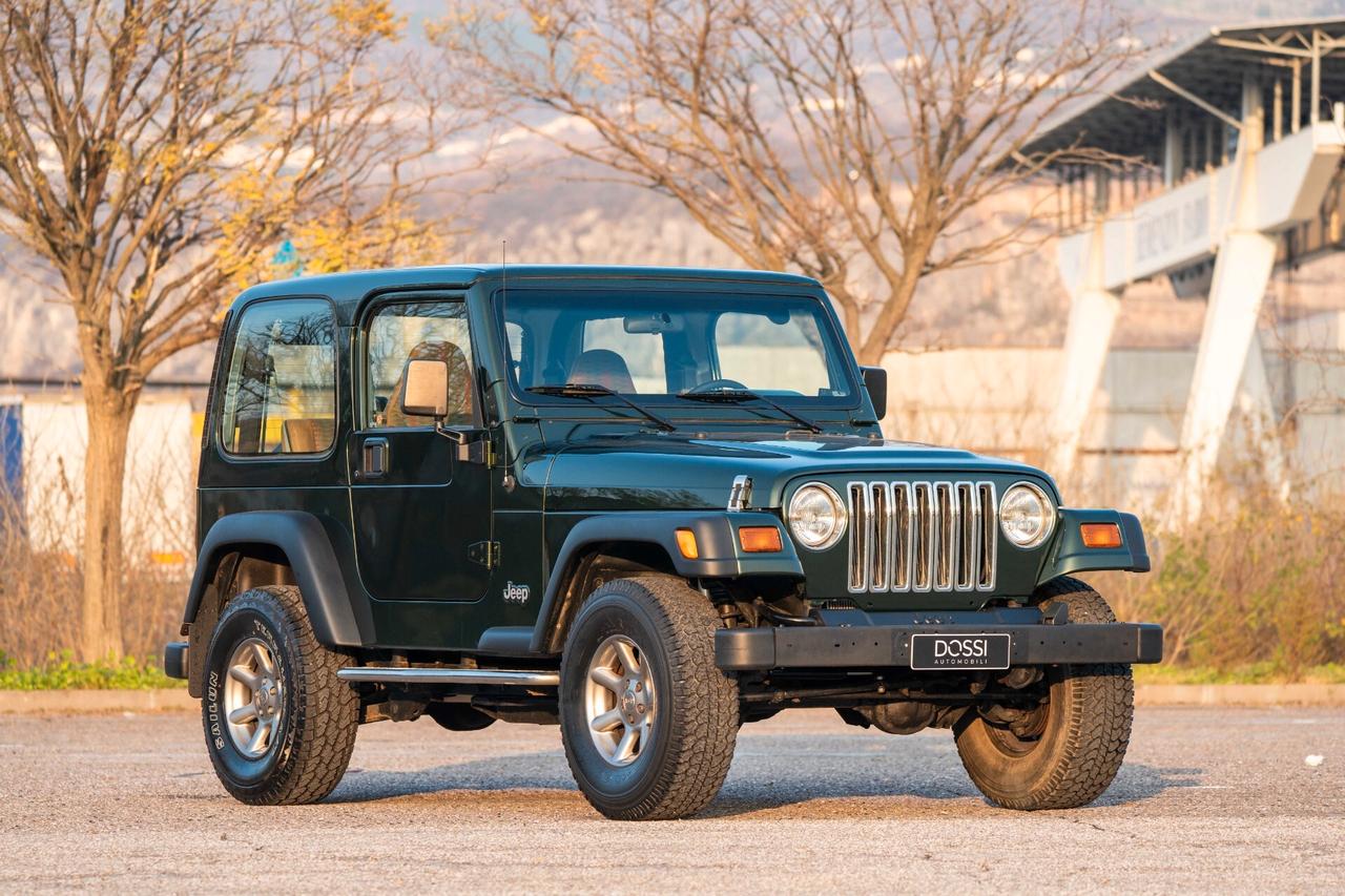 Jeep Wrangler 2.5 cat Soft top (EU)