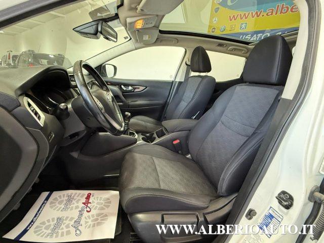 NISSAN Qashqai 1.5 dCi N-Connecta