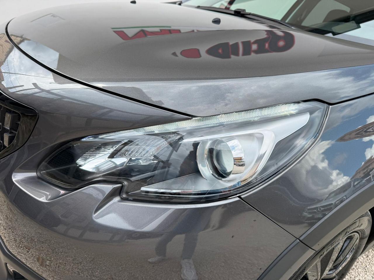 Peugeot 2008 BlueHDi 100 GT Line