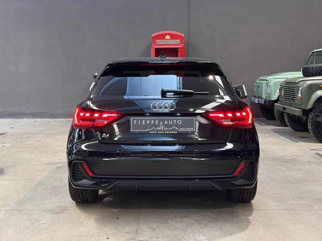 AUDI A1 SPB 35 TFSI S tronic Identity Black