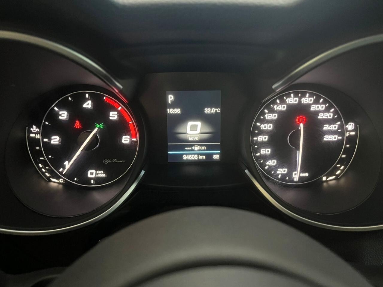 Alfa Romeo Stelvio 2.2 Turbodiesel 210 CV AT8 Q4 Super