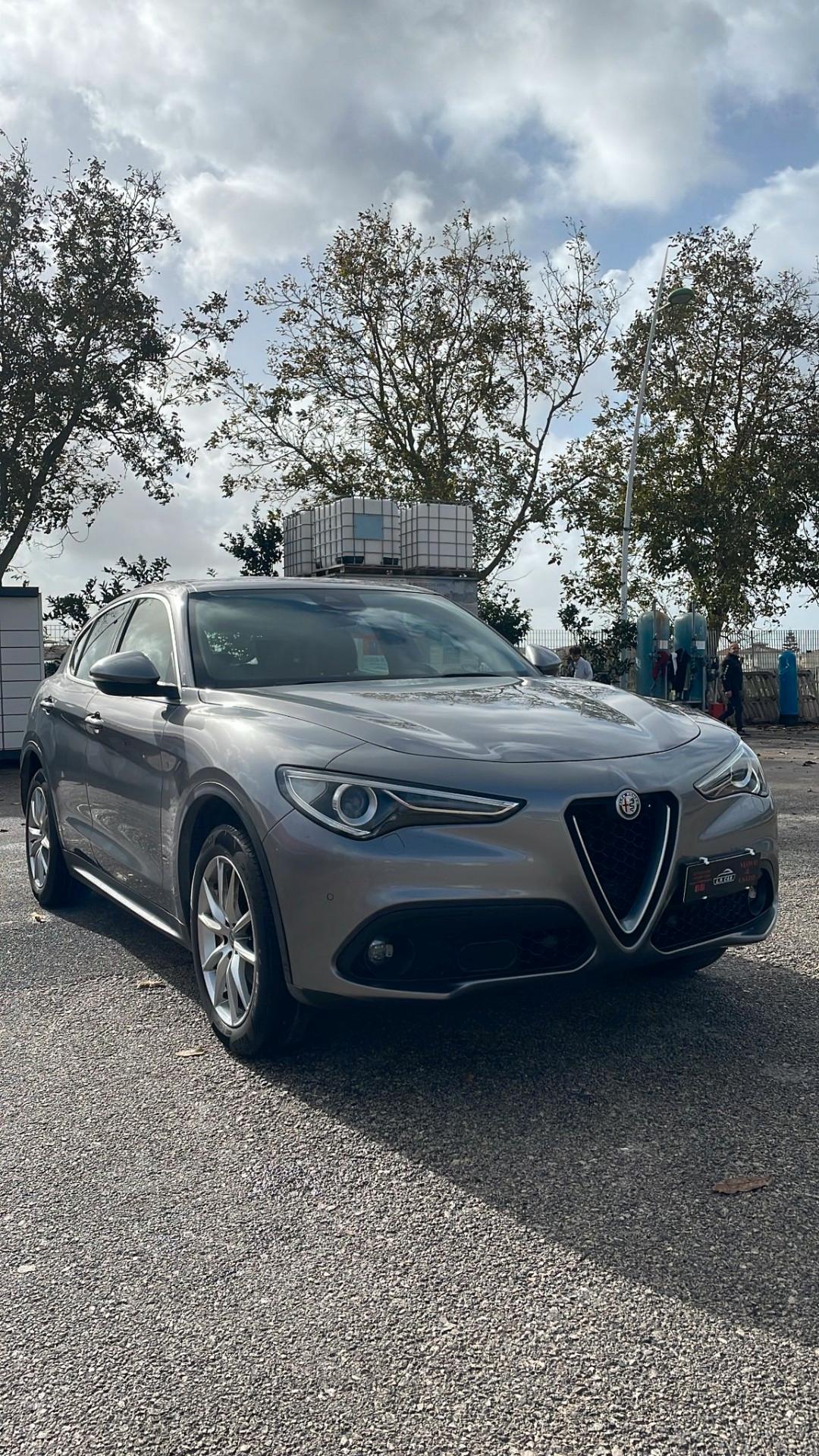 Alfa Romeo Stelvio 2.2 Turbodiesel 210 CV AT8 Q4 Executive