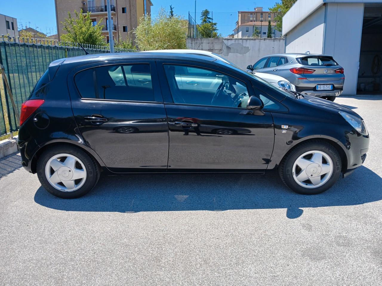 Opel Corsa 1.3 CDTI 75CV 5 PORTE 2010