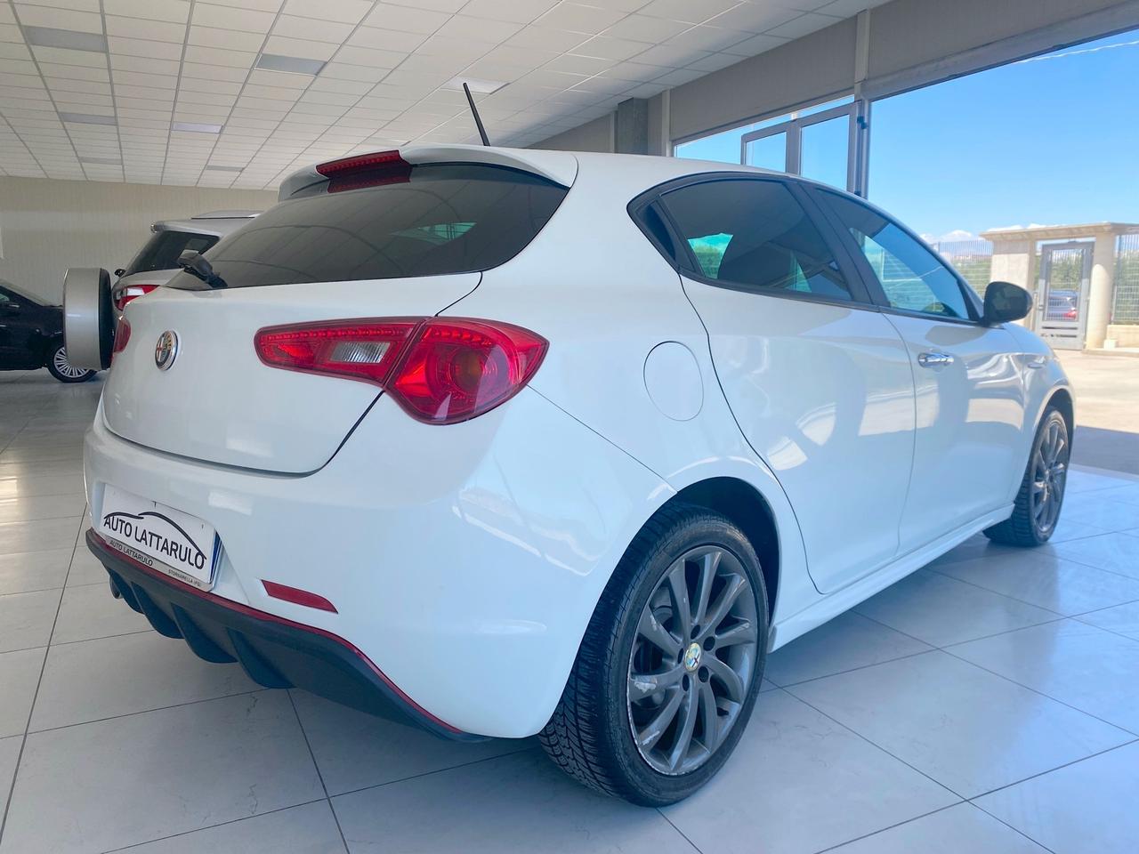 Alfa Romeo Giulietta 1.6 JTDm-2 105 CV MODELLO “VELOCE”