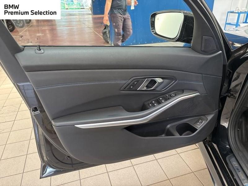 BMW Serie 3 Touring 320D TOURING MHEV 48V XDRIVE MSPORT AUTO