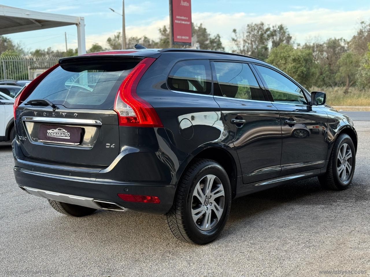 VOLVO XC60 D4 Geartronic Momentum