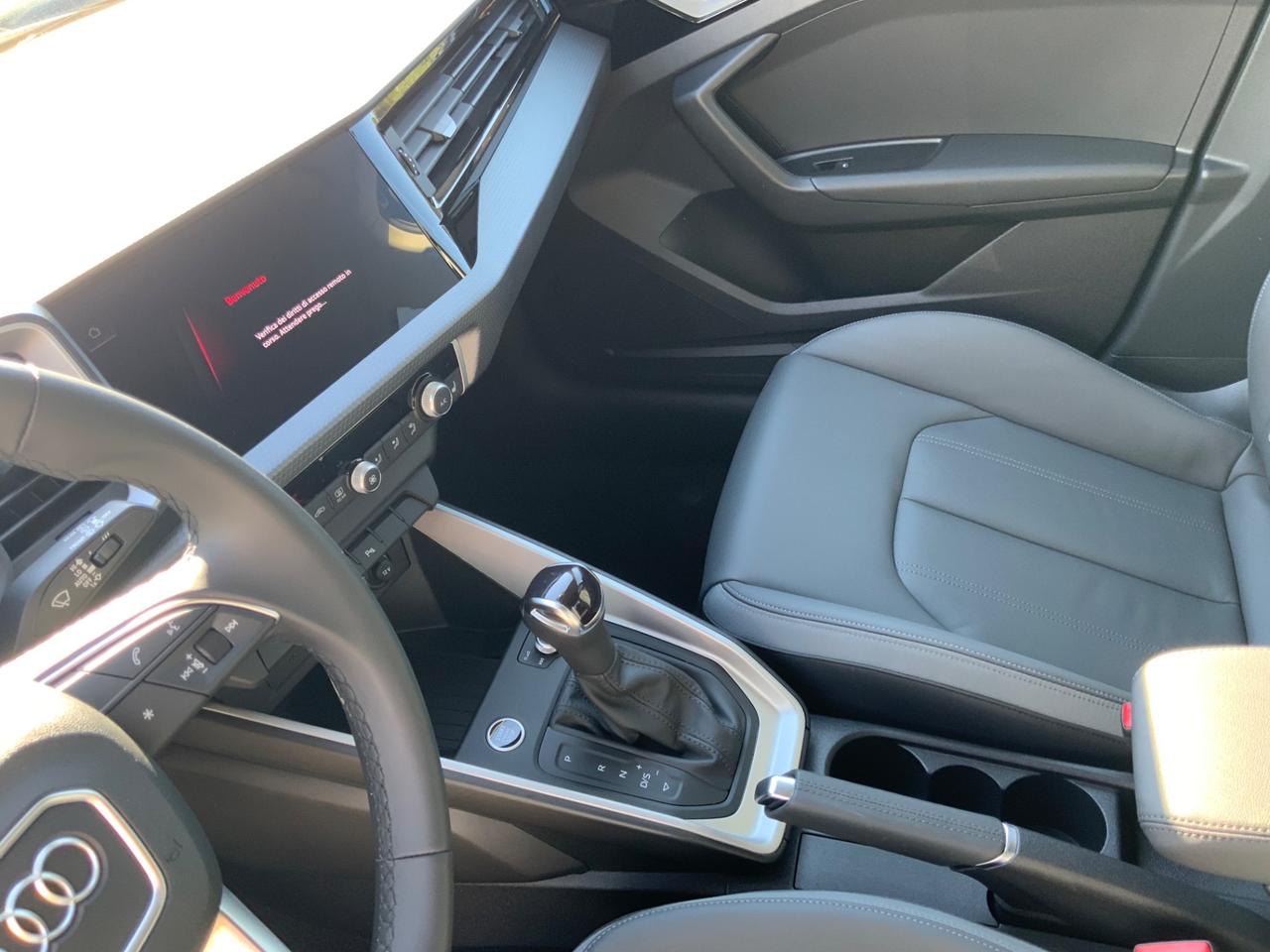 Audi A1 allstreet 30 TFSI S tronic Business