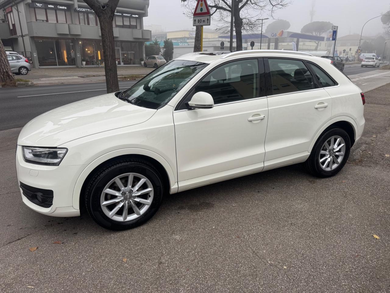 Audi Q3 2.0 TDI business Plus neopaten garanzia 12 mesi