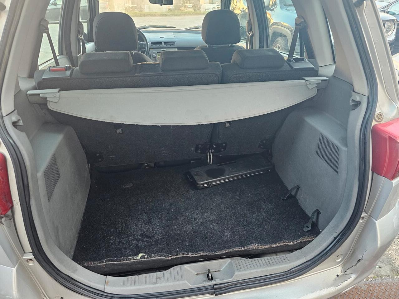 MAZDA 2 BERLINA 1.4 DIESEL 68CV - ANCHE PER NEOPATENTATI