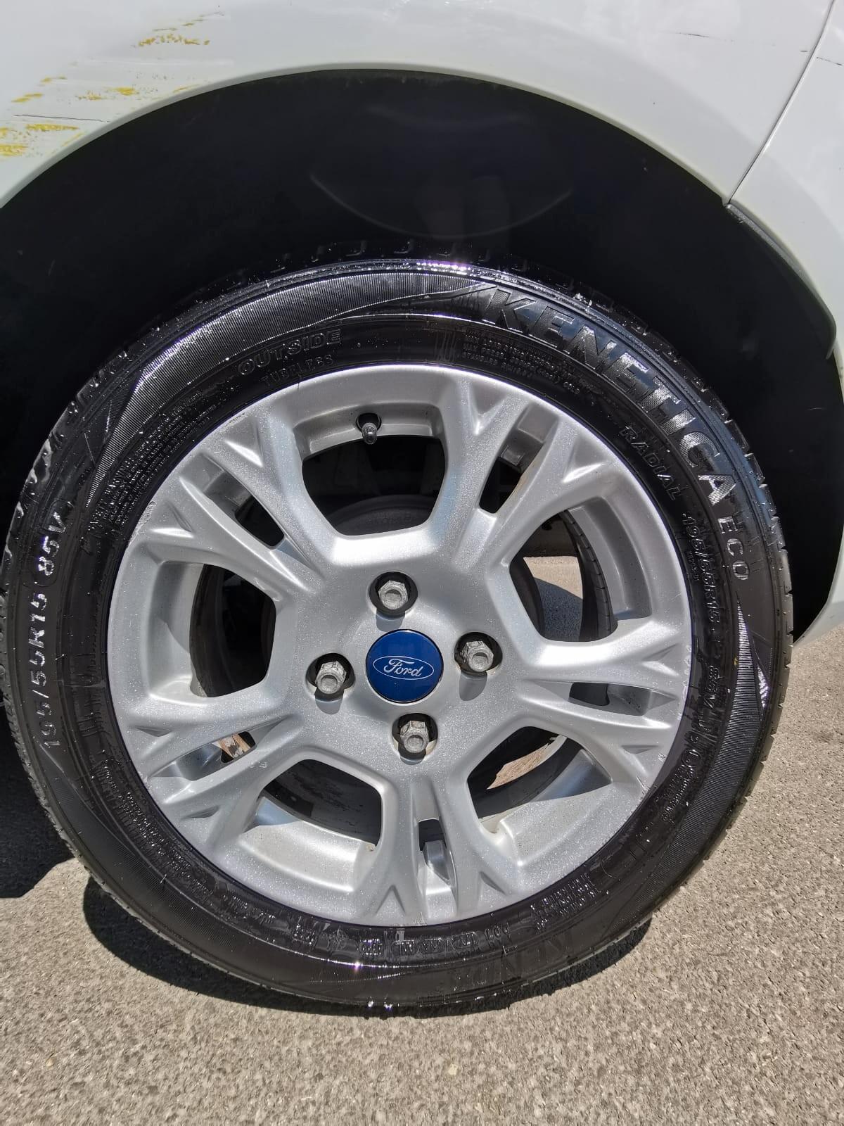 Ford Fiesta 1.4 5p. Bz.- GPL Titanium - 2016